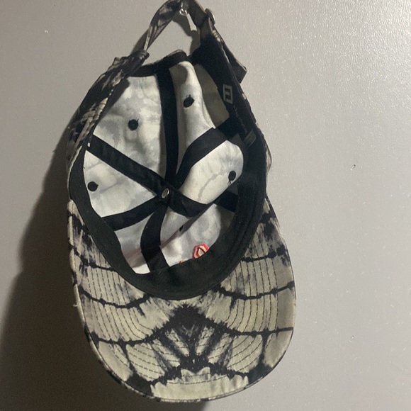 AC/DC hat - Picture 2 of 2